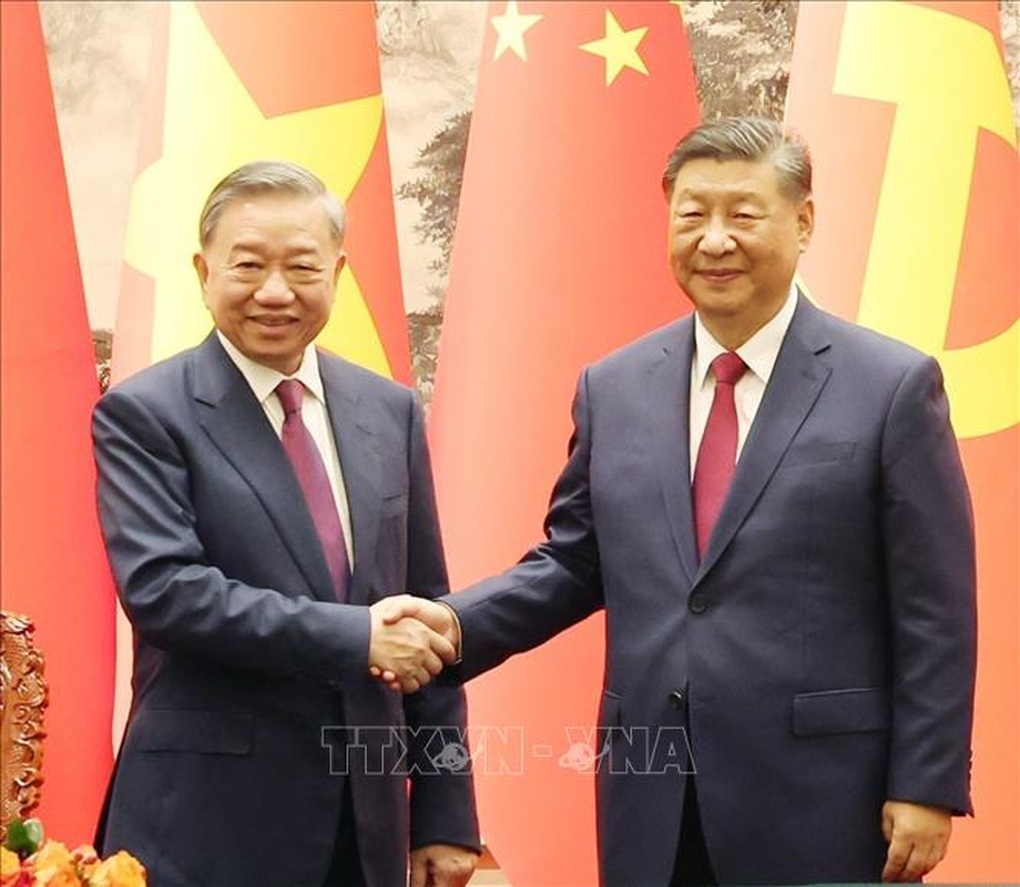 Lãnh đạo Việt Nam gửi điện mừng 75 năm Quốc khánh Trung Quốc - 1 Lãnh đạo Việt Nam gửi điện mừng 75 năm Quốc khánh Trung Quốc - 1