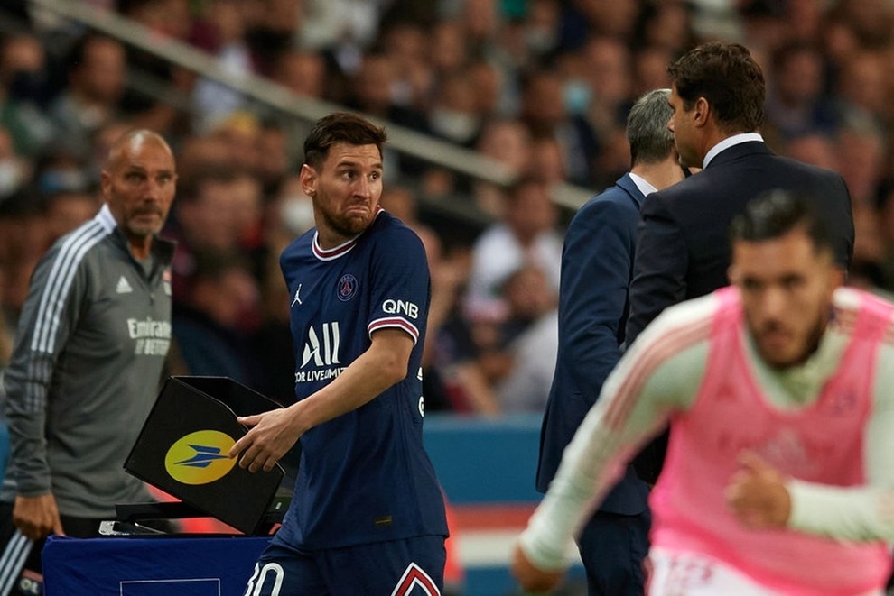 Messi cần phải điều chỉnh lối chơi để Mbappe tỏa sáng - 2 Messi cần phải điều chỉnh lối chơi để Mbappe tỏa sáng - 2