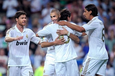 Real Madrid - Ajax Amsterdam: Sau cơn mưa...