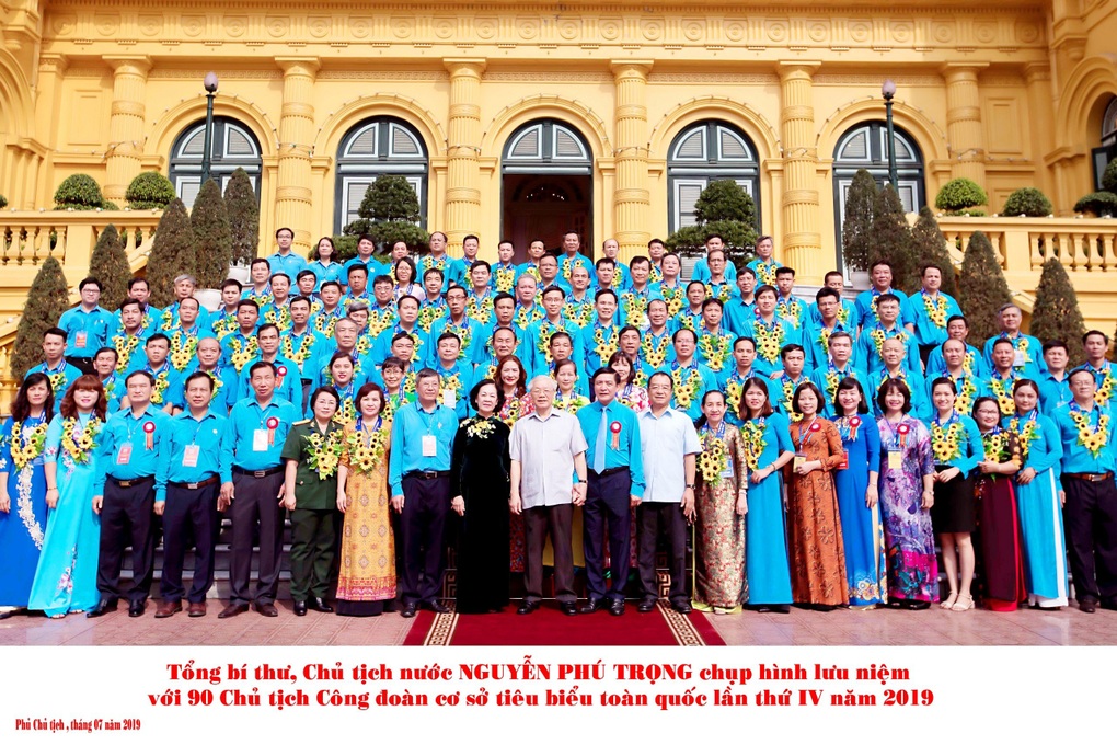Tấm ảnh tình cờ và ấn tượng của đại biểu Công giáo TPHCM về Tổng Bí thư Nguyễn Phú Trọng - 3 Tấm ảnh tình cờ và ấn tượng của đại biểu Công giáo TPHCM về Tổng Bí thư Nguyễn Phú Trọng - 3