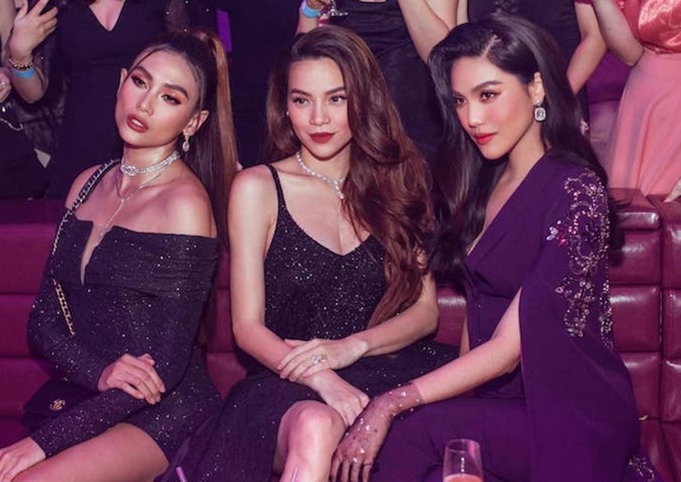 Văn Mai Hương bất ngờ khoe eo thon, ngực đầy - 6 Văn Mai Hương bất ngờ khoe eo thon, ngực đầy - 6