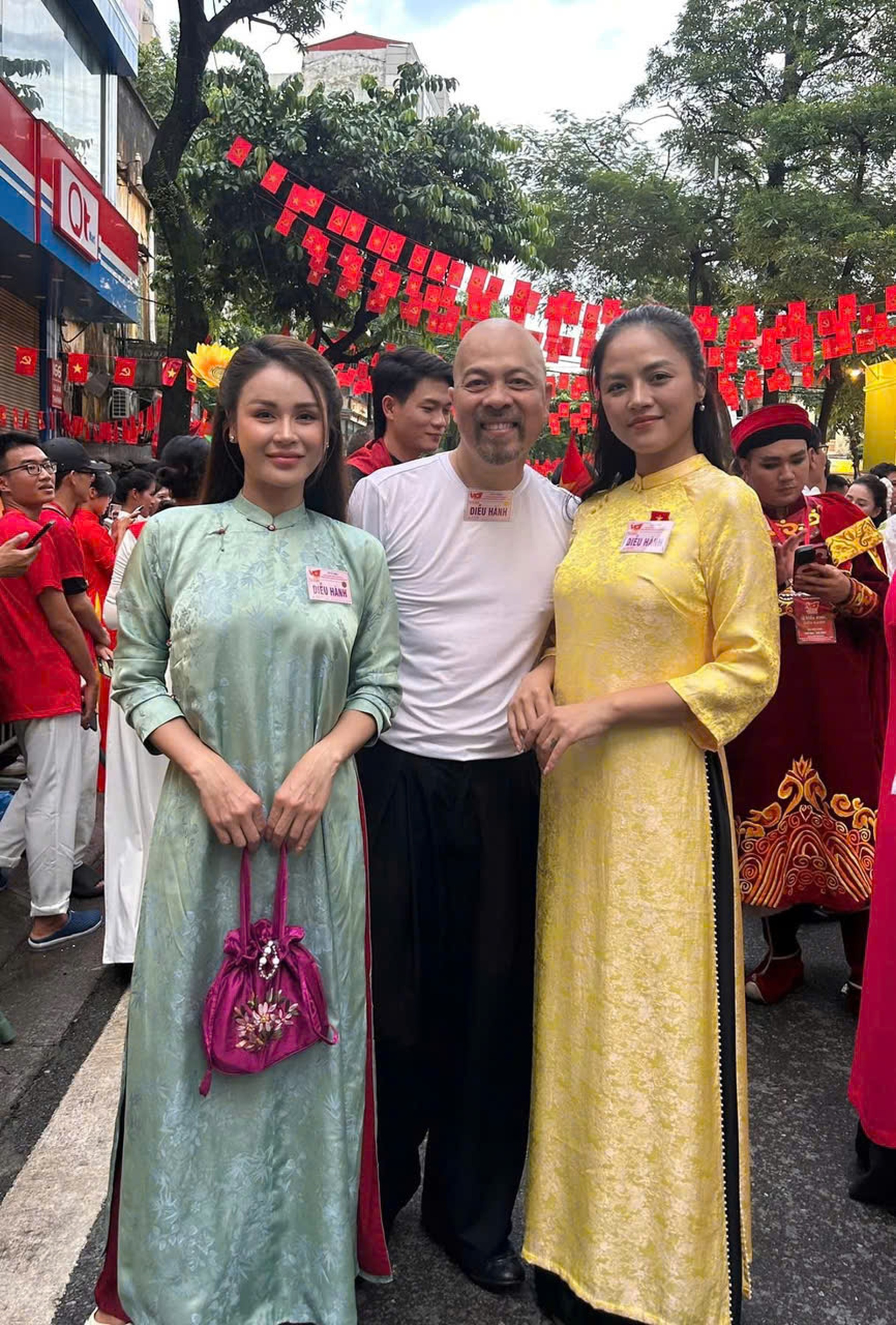 Đen Vâu, Tăng Duy Tân góp mặt tại sơ duyệt lễ diễu binh, diễu hành - 7 Đen Vâu, Tăng Duy Tân góp mặt tại sơ duyệt lễ diễu binh, diễu hành - 7