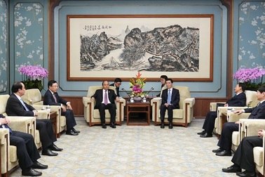 Thủ tướng muốn cùng Trung Quốc trao đổi kinh nghiệm về chống tham nhũng