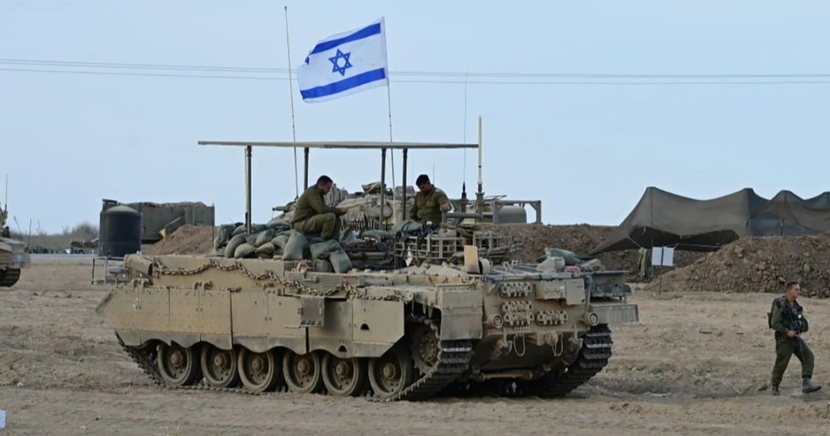 View - Vì sao Israel chưa tung đòn đáp trả Iran? | Báo Dân trí