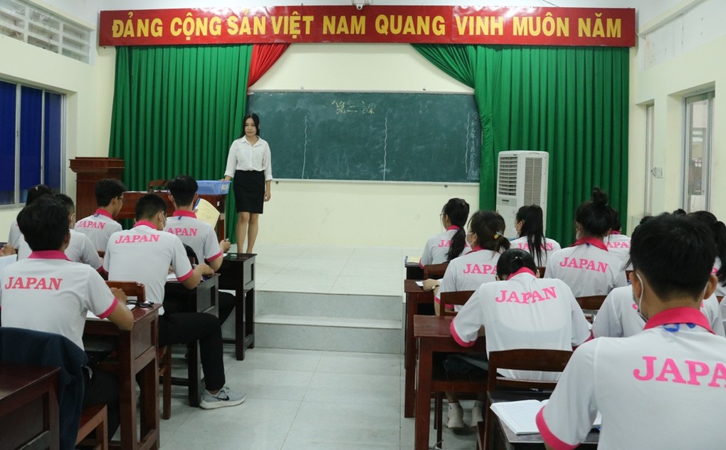 Đổi đời thành cô giáo dạy tiếng Nhật sau chuyến xuất khẩu lao động - 1 Đổi đời thành cô giáo dạy tiếng Nhật sau chuyến xuất khẩu lao động - 1