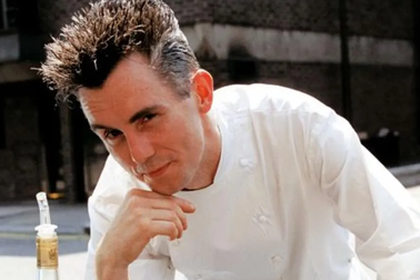 Siêu đầu bếp Gary Rhodes đột tử
