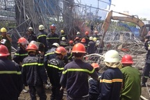 Cảnh đổ nát tại hiện trường vụ sập giàn giáo công trình 17 tầng