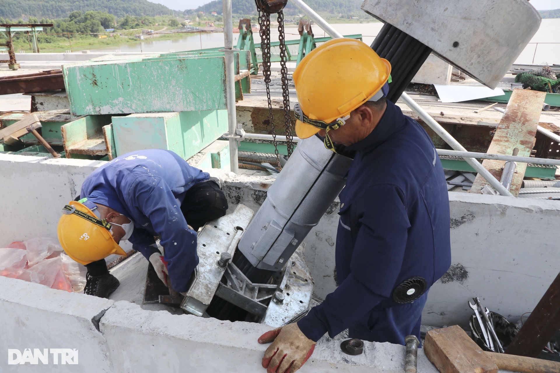 Hiện trạng cầu Đồng Việt gần 1.500 tỷ đồng nối Bắc Giang - Hải Dương - 8 Hiện trạng cầu Đồng Việt gần 1.500 tỷ đồng nối Bắc Giang - Hải Dương - 8