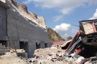 Sập tường lò vôi, 3 người tử vong tại chỗ