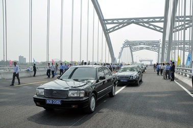 Hà Nội thông xe cây cầu rộng nhất nước mừng 60 năm giải phóng