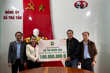 Bạn đọc Dân trí hỗ trợ người dân Đà Nẵng 100 triệu đồng khắc phục bão lũ