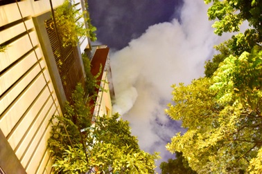 Hà Nội: Cháy quán karaoke 4 tầng gần hồ Tây