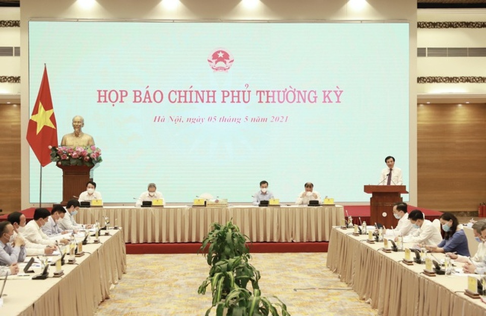 Thủ tướng yêu cầu điều hành chính sách tiền tệ, tài khóa linh hoạt hơn - 3 Thủ tướng yêu cầu điều hành chính sách tiền tệ, tài khóa linh hoạt hơn - 3
