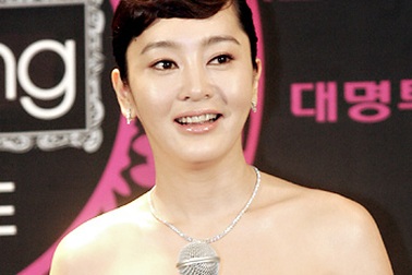 Nữ diễn viên “Mối tình đầu” đã sinh con gái