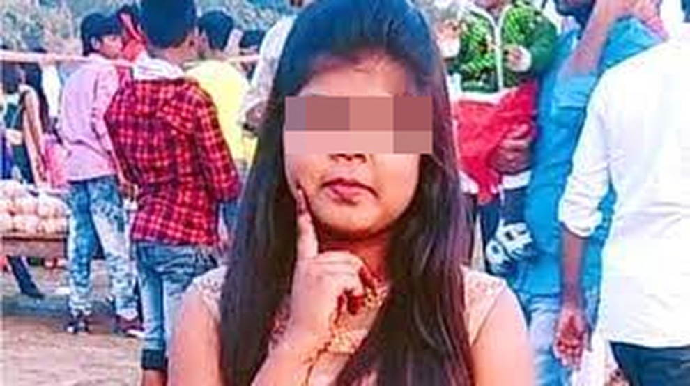 Cô gái trẻ bị người nhà đánh chết vì mặc quần jean - 1 Cô gái trẻ bị người nhà đánh chết vì mặc quần jean - 1