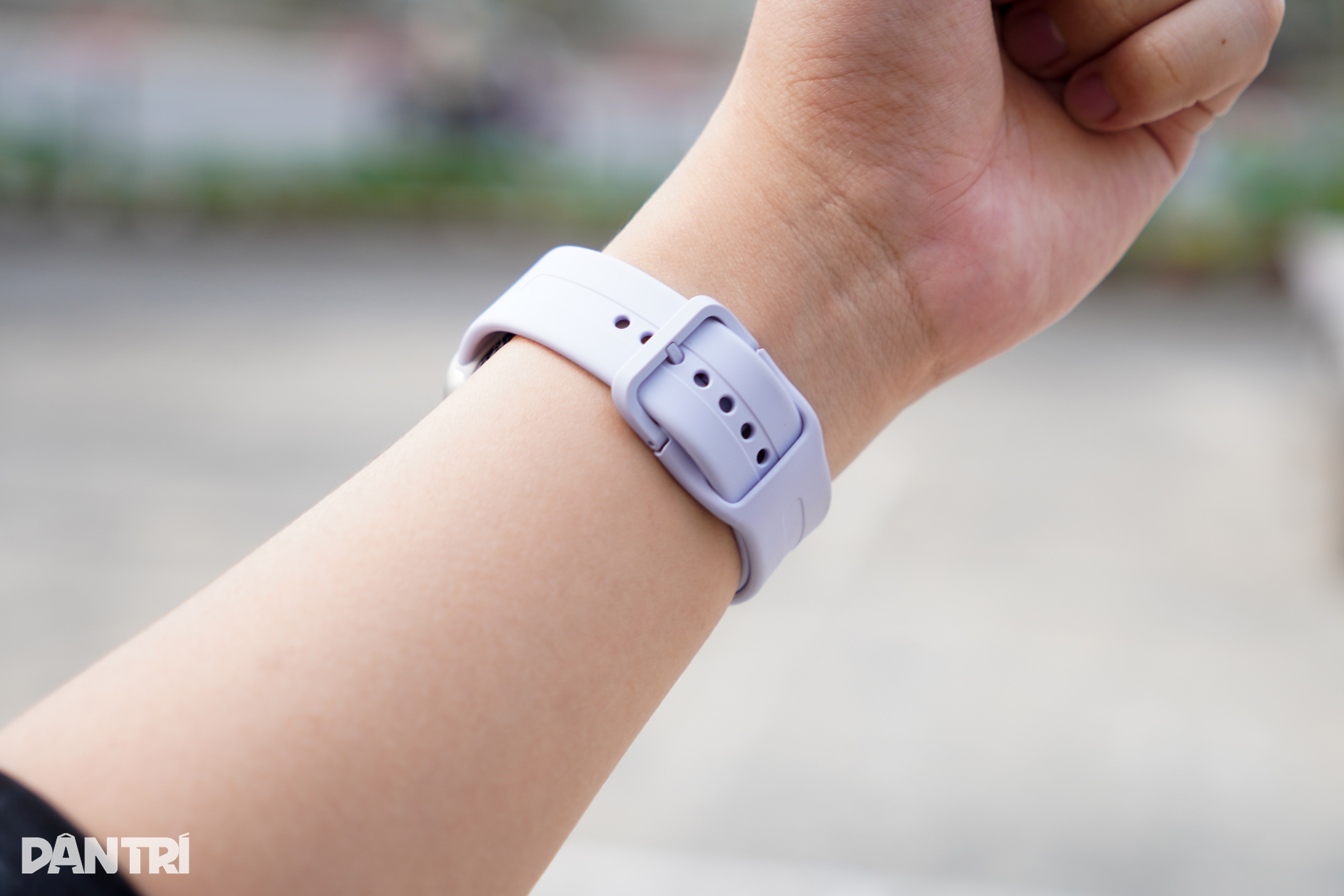 View - Đánh giá chi tiết đồng hồ thông minh Xiaomi Redmi Watch 5 | Báo Dân trí