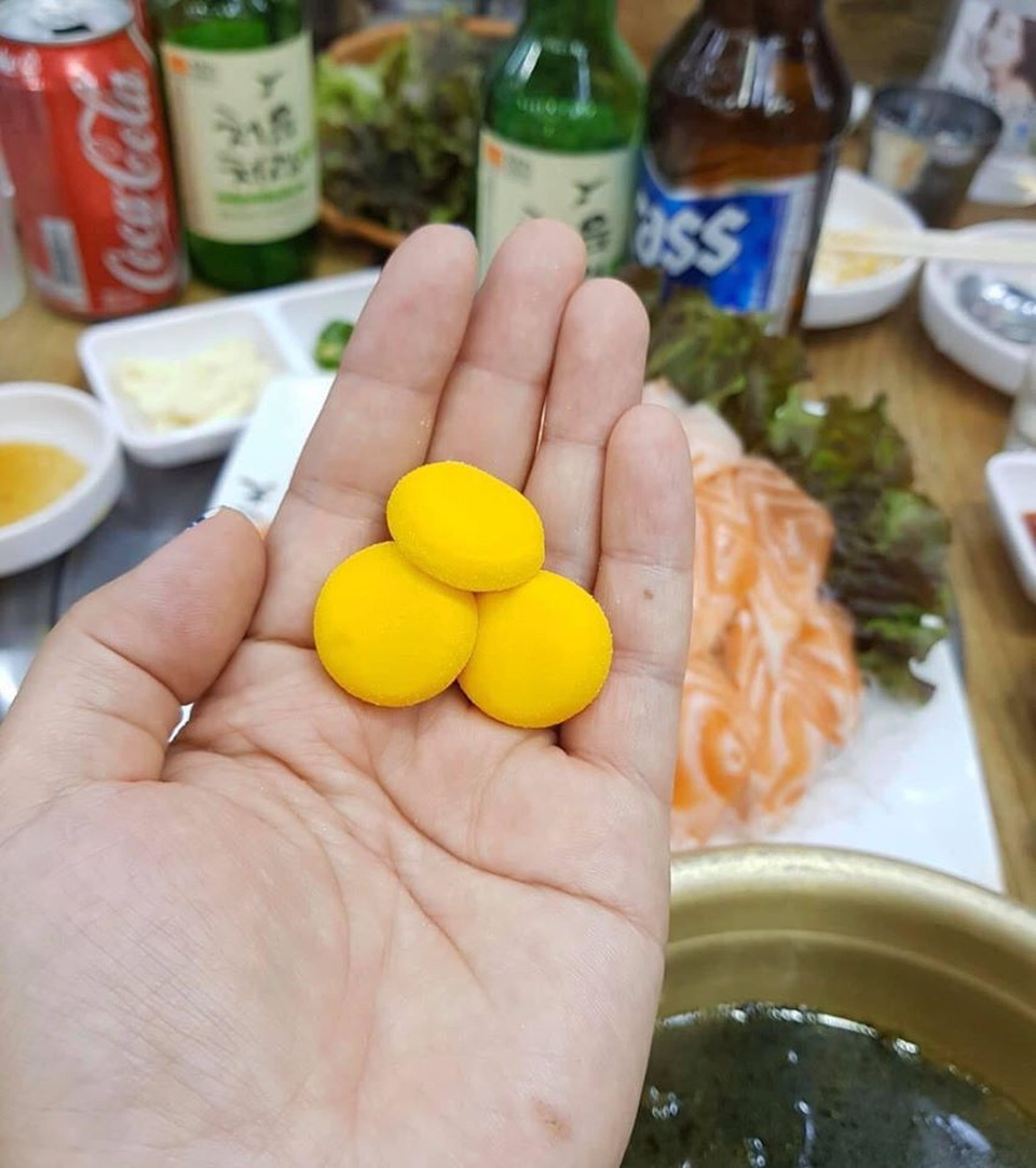 Lùng mua kẹo giải rượu để né phạt, dân nhậu ngậm ngùi nhận cái kết đắng  - 1