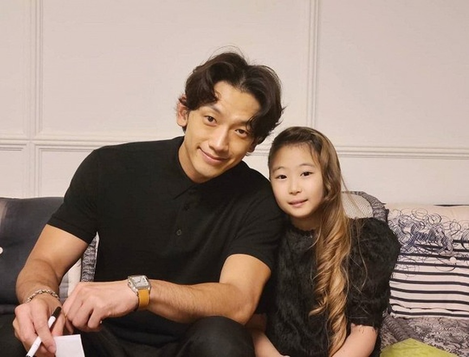 Bất ngờ trước nhan sắc thật của Bi Rain và Kim Tae Hee - 2 Bất ngờ trước nhan sắc thật của Bi Rain và Kim Tae Hee - 2