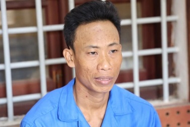 Cha thú tính hiếp dâm con ruột trong thời gian dài