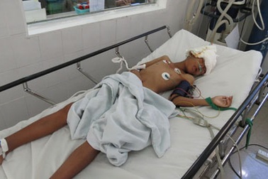 Vụ 3 mẹ con tử nạn: Cháu bé sống sót đang được chăm sóc đặc biệt