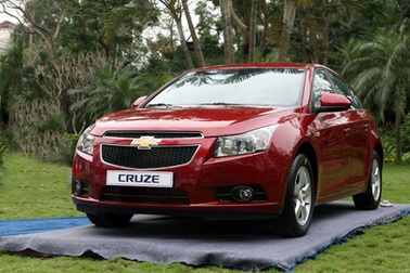 Rộ tin đồn sắp có xe Chevrolet Cruze bản coupe
