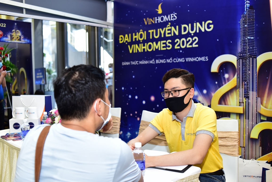 10 nghìn hồ sơ ứng tuyển tại đại hội tuyển dụng Vinhomes 2022 - 1