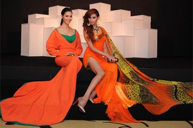 Thùy Dung, Hoàng Yến đọ váy cam rực rỡ