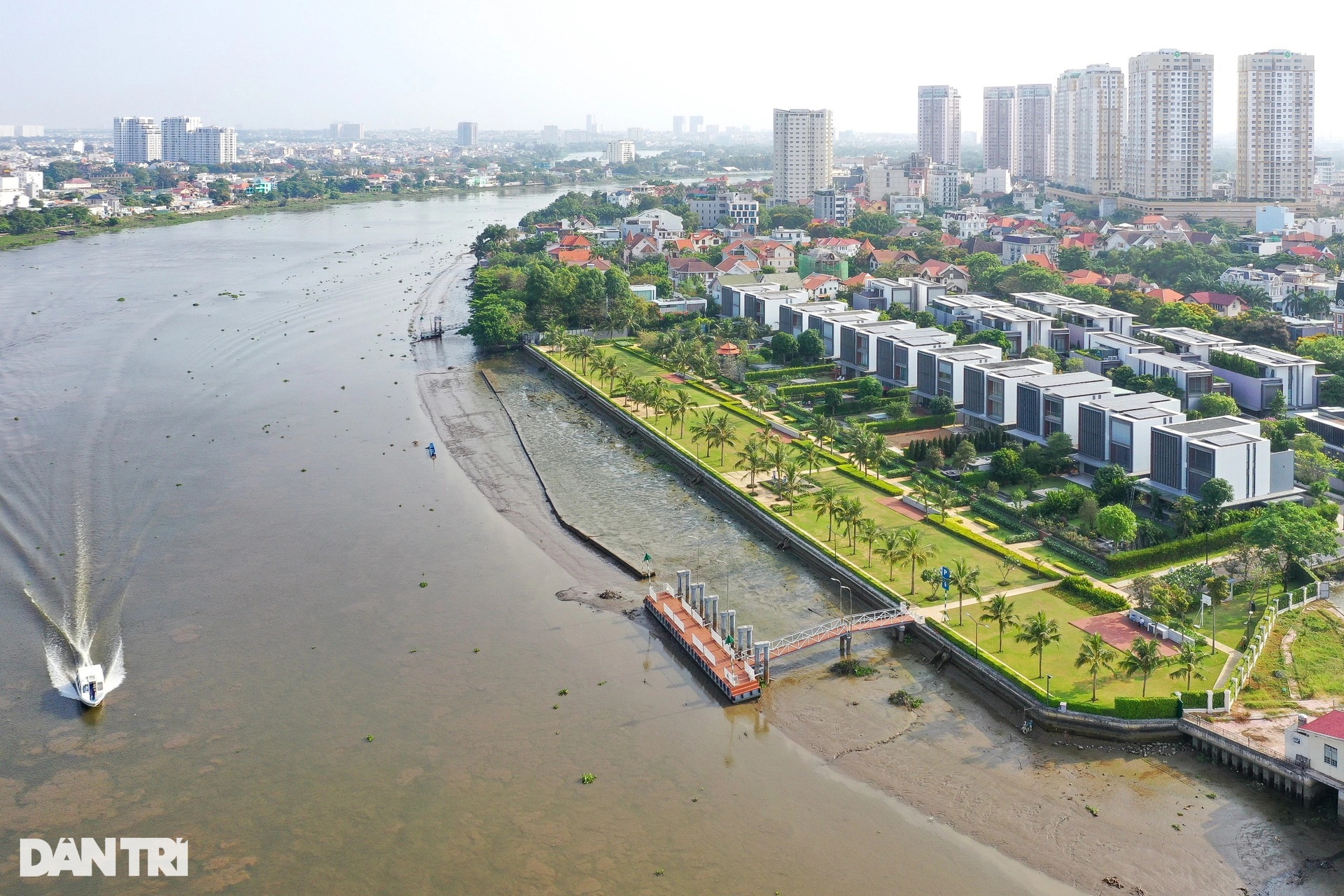 Biệt thự, bến du thuyền chiếm bờ sông Sài Gòn làm của riêng - 17 Biệt thự, bến du thuyền chiếm bờ sông Sài Gòn làm của riêng - 17