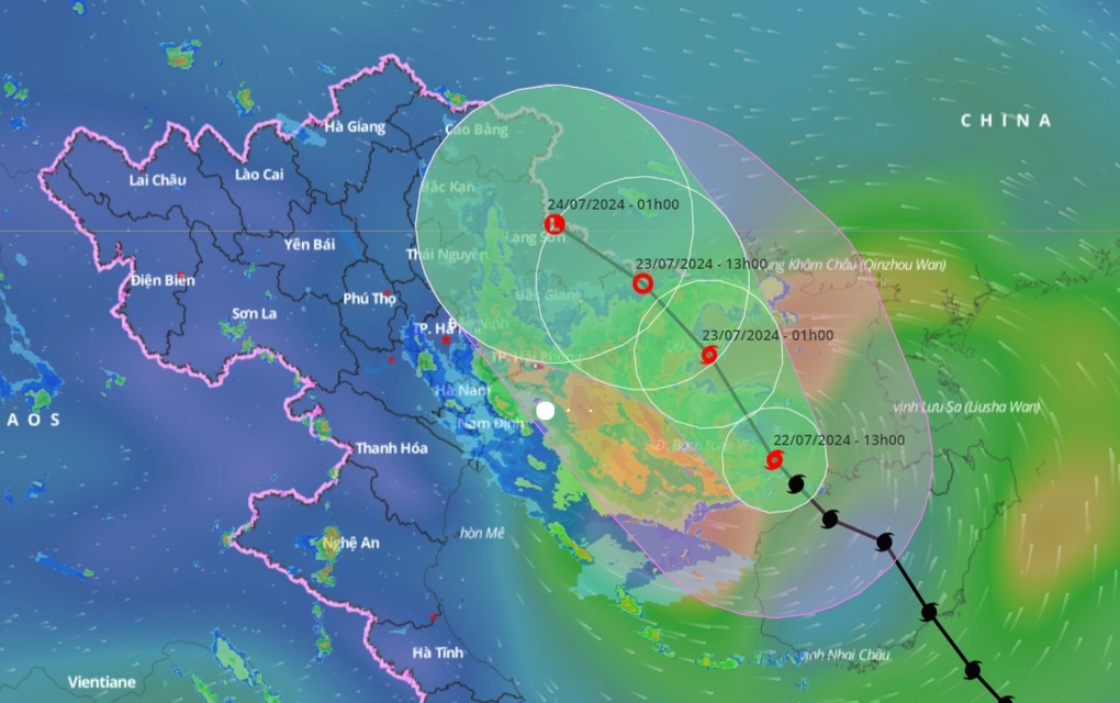 Bão số 2 liên tục mạnh lên, cách Quảng Ninh - Hải Phòng 170km - 1 Bão số 2 liên tục mạnh lên, cách Quảng Ninh - Hải Phòng 170km - 1
