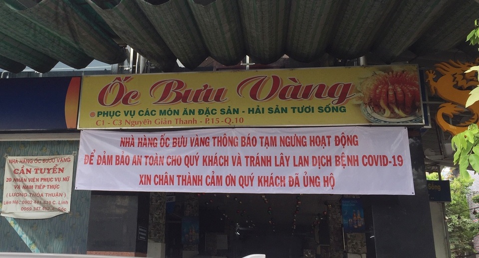 TPHCM: Nhà hàng, quán ăn “cắn răng” giảm công suất, tung chiêu “Take away” - 5 TPHCM: Nhà hàng, quán ăn “cắn răng” giảm công suất, tung chiêu “Take away” - 5