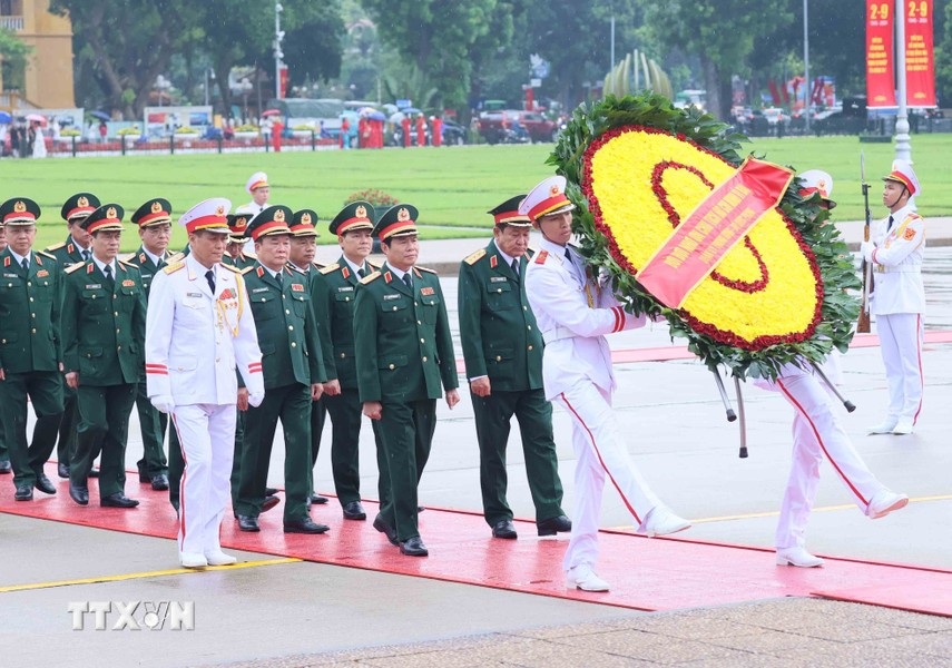 Lãnh đạo Đảng, Nhà nước vào Lăng viếng Chủ tịch Hồ Chí Minh nhân dịp Quốc khánh - 4