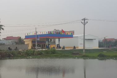 Chủ cây xăng xây nhà sai phép, "lờ" quyết định xử phạt của quận