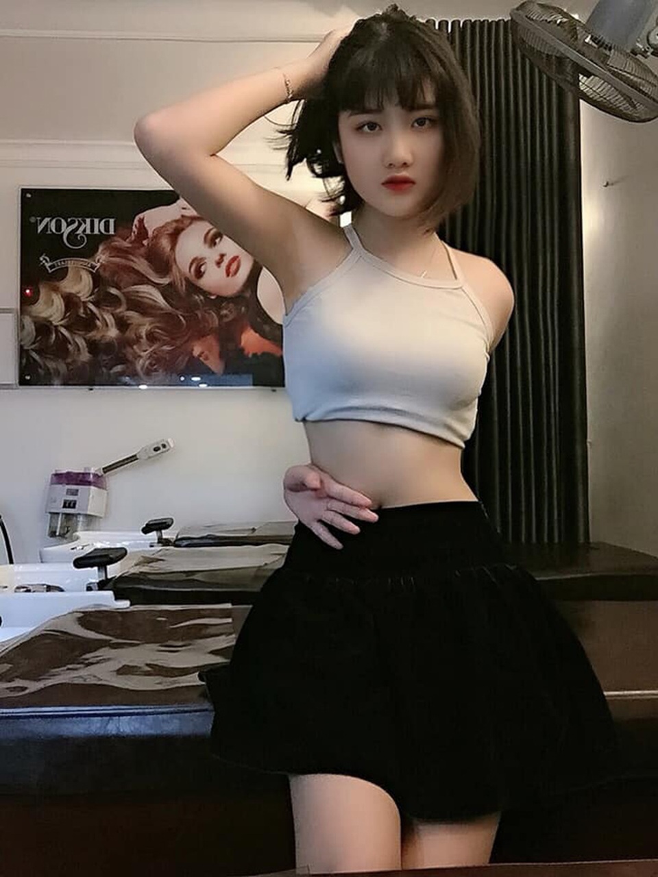 Bỏ nghề xe ôm, cô gái Hải Phòng xinh đẹp, gợi cảm hơn bội phần - 16 Bỏ nghề xe ôm, cô gái Hải Phòng xinh đẹp, gợi cảm hơn bội phần - 16