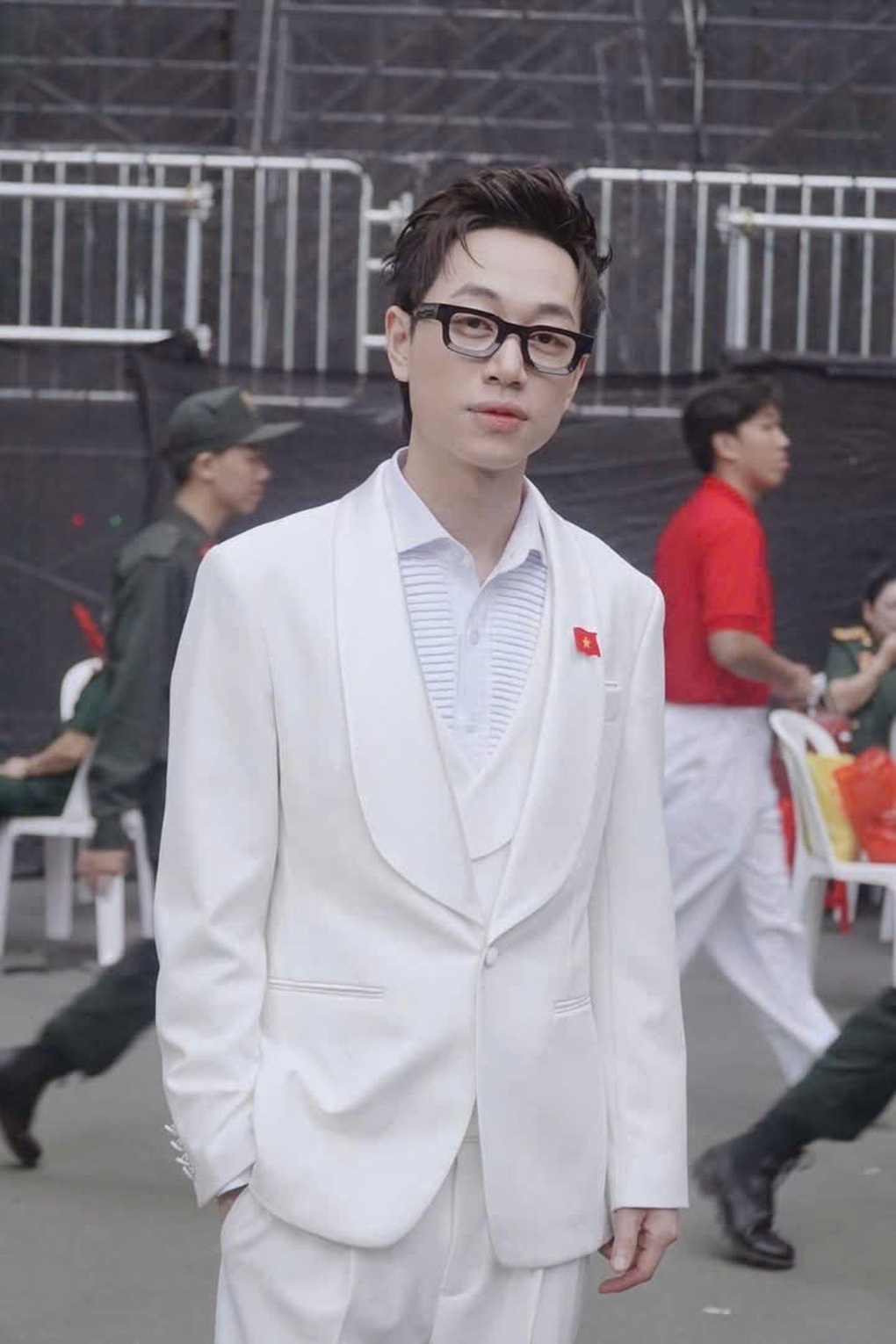Rapper Double2T kể chuyện khó quên khi hát cùng Phương Mỹ Chi ở đại lễ - 2 Rapper Double2T kể chuyện khó quên khi hát cùng Phương Mỹ Chi ở đại lễ - 2