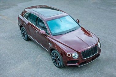 Bentayga V8 phiên bản 100 năm đầu tiên tại Việt Nam do chính chủ nhân xây dựng cấu hình