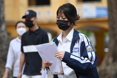 Đề thi và đáp án ngữ văn vào lớp 10 Trường Chuyên KHXHNV vòng 1