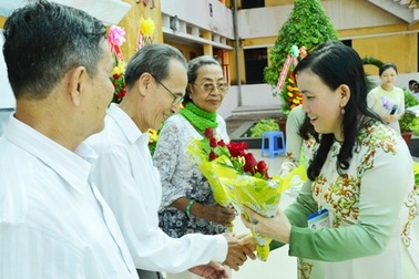 Ấm áp tri ân thầy cô