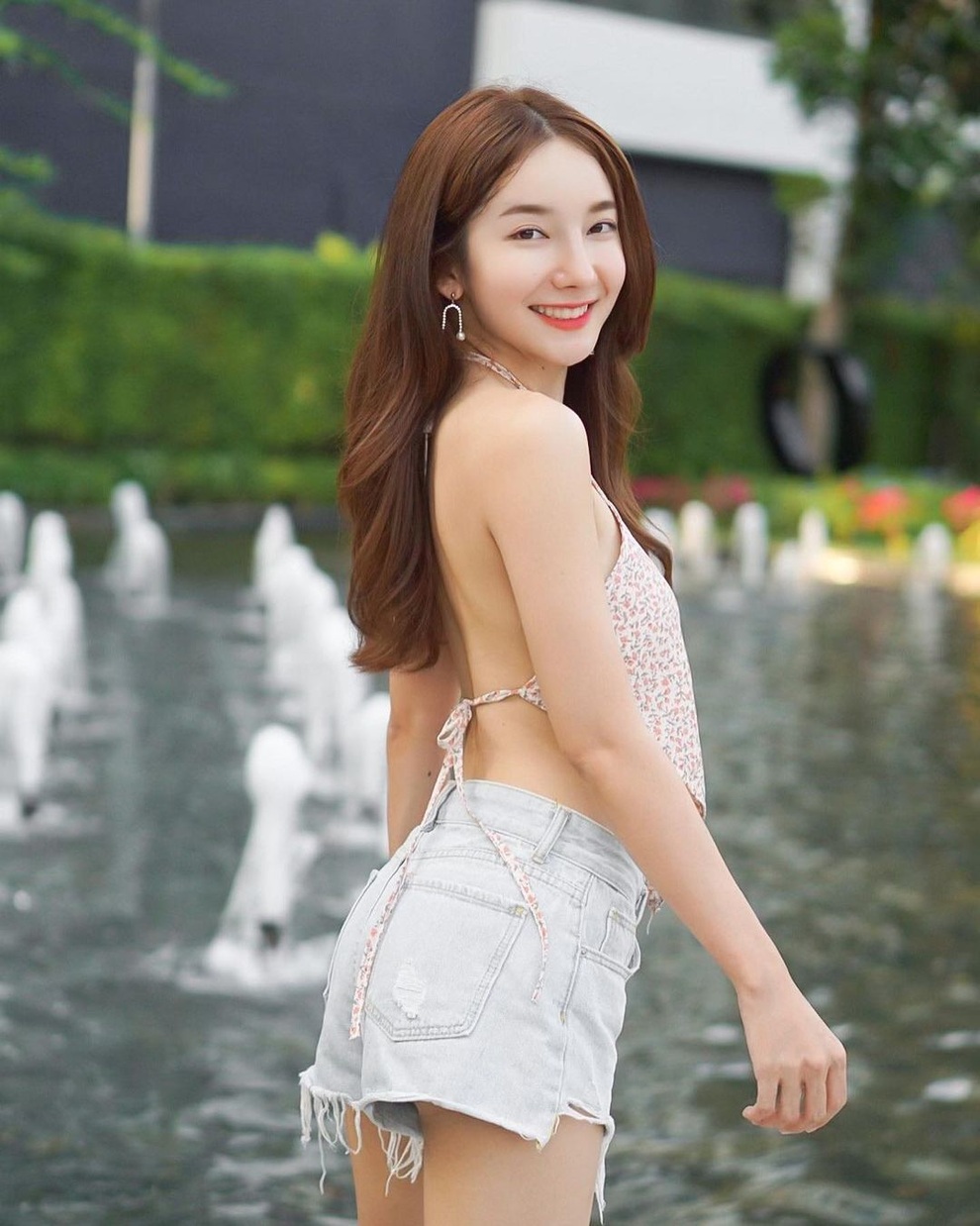 Thiếu nữ Thái Lan sở hữu nét đẹp thuần khiết hút triệu follow - 2 Thiếu nữ Thái Lan sở hữu nét đẹp thuần khiết hút triệu follow - 2