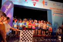 Gần 2.500 vận động viên chạy marathon xuyên rừng Đất Mũi - Cà Mau