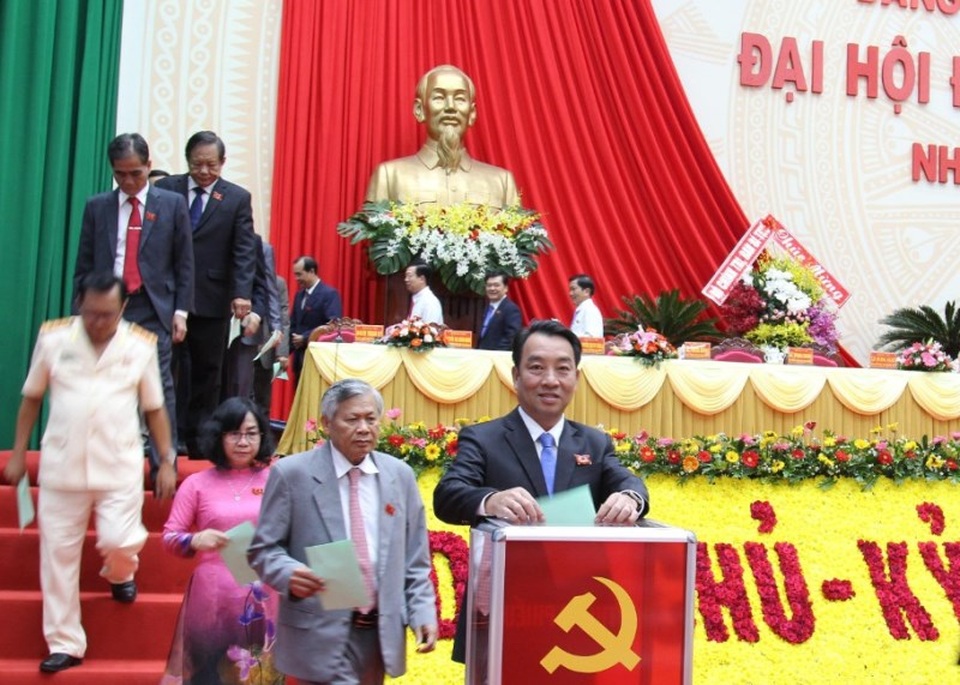 Ông Trần Văn Rón tái đắc cử Bí thư Tỉnh ủy Vĩnh Long - 1