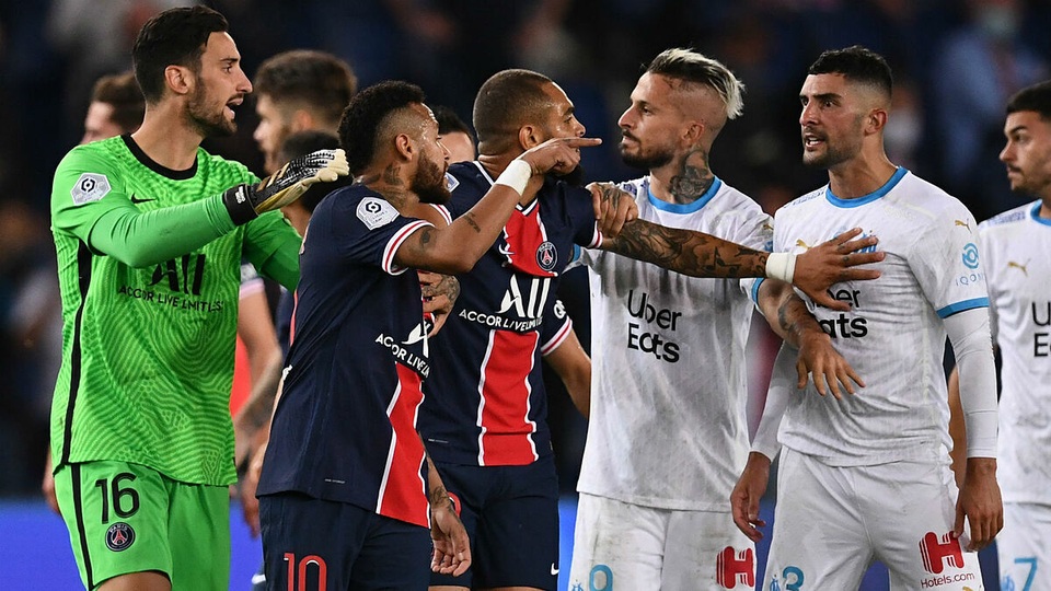 Neymar và 4 cầu thủ nhận thẻ đỏ sau màn hỗn chiến ở trận PSG-Marseille - 2 Neymar và 4 cầu thủ nhận thẻ đỏ sau màn hỗn chiến ở trận PSG-Marseille - 2