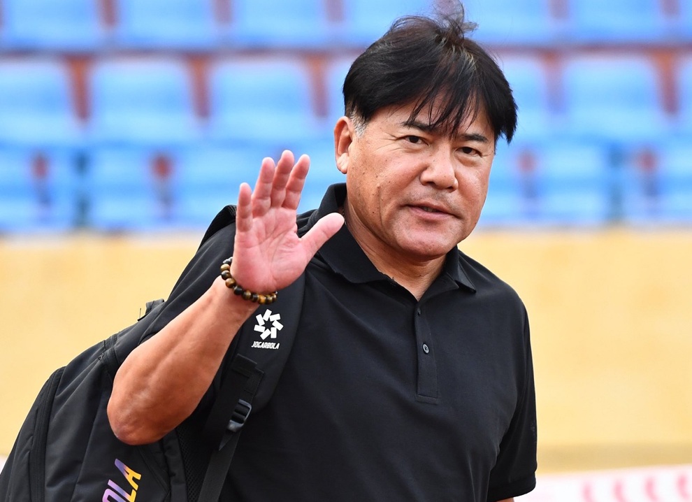 Cựu HLV U23 Nhật Bản chia tay Hà Nội FC - 1 Cựu HLV U23 Nhật Bản chia tay Hà Nội FC - 1