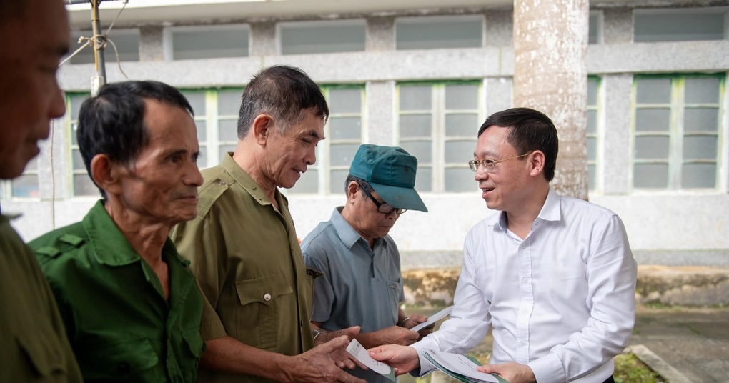 Tri ân nghĩa tình, trách nhiệm với người có công - 11 Tri ân nghĩa tình, trách nhiệm với người có công - 11