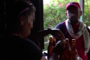 Ngôi làng hẻo lánh Colombia dùng cocaine thay tiền mặt