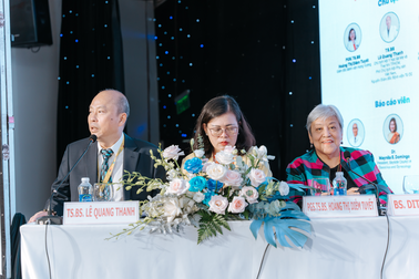 Kết hợp tư vấn di truyền và hỗ trợ thai phụ làm xét nghiệm NIPT triSure