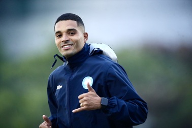 Nhà vô địch V-League chiêu mộ ngôi sao Brazil đá cặp cùng Xuân Son