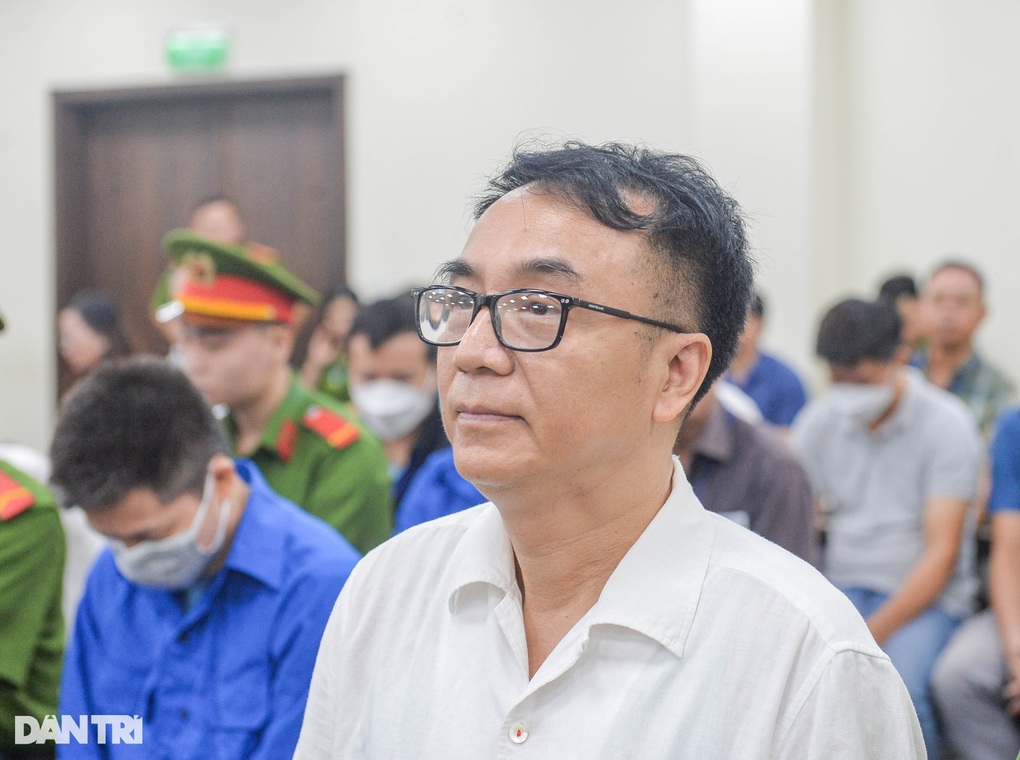 Sắp xử phúc thẩm xem xét kháng cáo kêu oan của cựu Cục phó Trần Hùng - 1 Sắp xử phúc thẩm xem xét kháng cáo kêu oan của cựu Cục phó Trần Hùng - 1