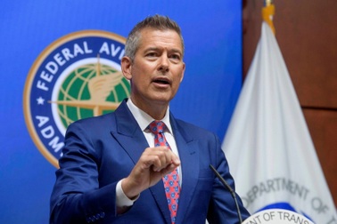 Mỹ lên kế hoạch lắp đặt lò phản ứng hạt nhân trên Mặt trăng