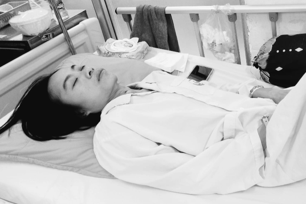Người mẹ trẻ mắc ung thư đã đầu hàng số phận - 1 Người mẹ trẻ mắc ung thư đã đầu hàng số phận - 1