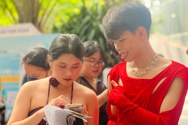 Doanh thu của các trường đại học "nghìn tỷ" tăng vọt